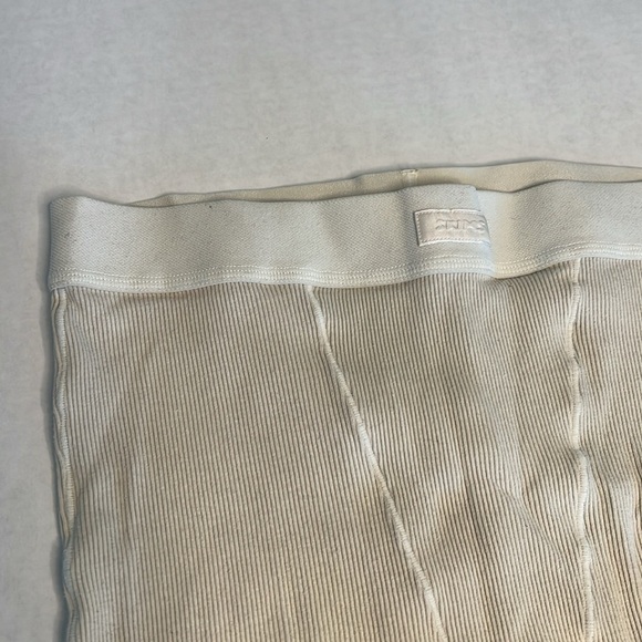 SKIMS COTTON RIB BOXER MEDIUM - Picture 3 of 14